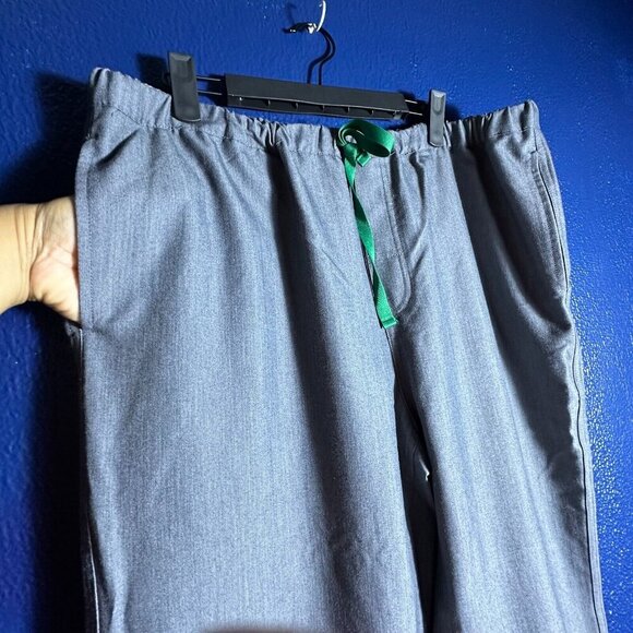 FIGS Technical Pisco Basic Scrub Pants Sz L Graphite Healthcare Medical Nurse - Picture 7 of 11